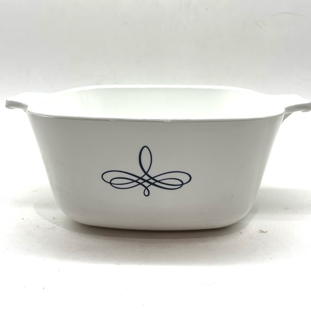 🔥 Corning Ware Black Trefoil Casserole Dish 1960-1965 1.75qt EUC